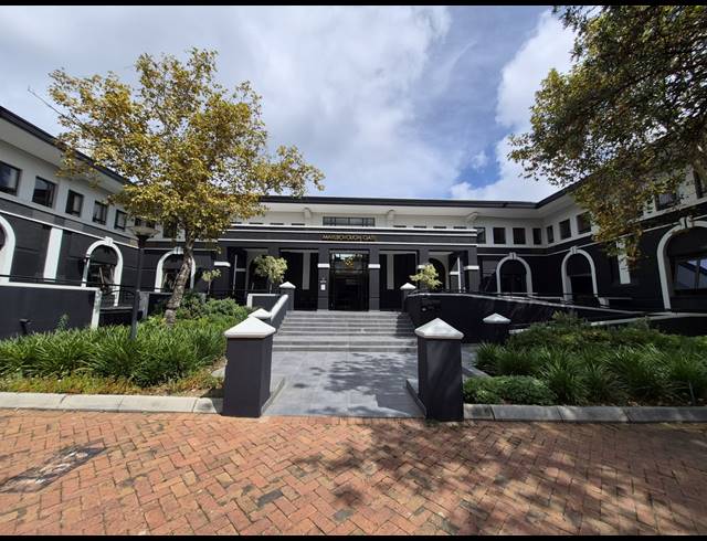 457M² OFFICE TO LET IN HYDE PARK